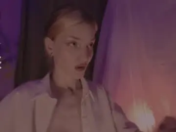 Wendygilber  live sex cam