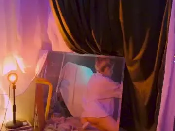 Wendygilber  live sex cam