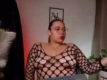 Zara_nova  live sex cam