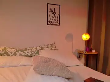 Zara_nova  live sex cam
