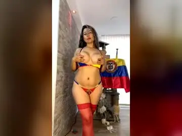 Candy_queen81  live sex cam