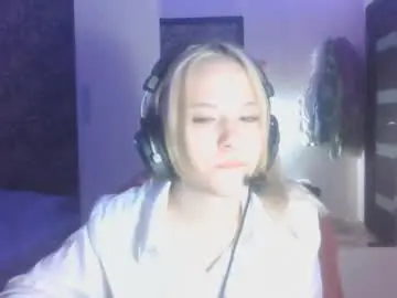 Candyceisgrigg  live sex cam