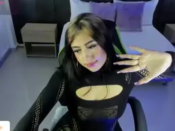 Caroline23_x  live sex cam