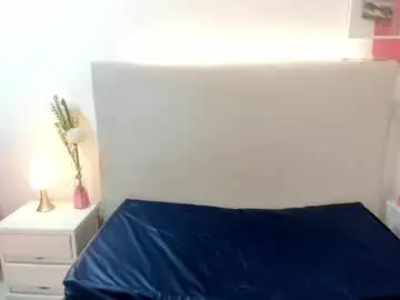 Cristalbm_  live sex cam