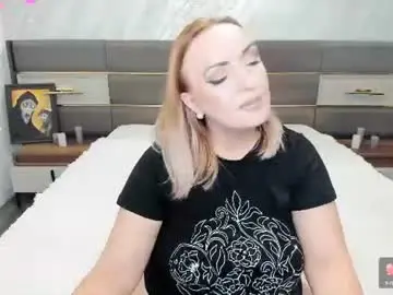 Dellicioussepussy  live sex cam