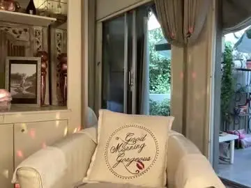 Gl1tter_barbie  live sex cam