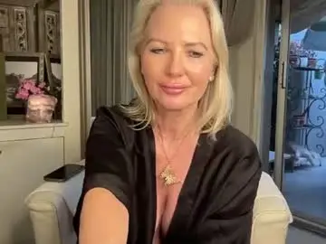 Gl1tter_barbie  live sex cam