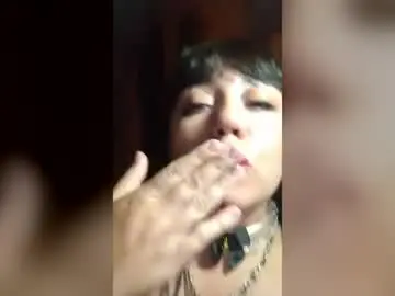 Hermaioni77  live sex cam