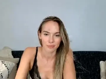 Ivyyy1995  live sex cam