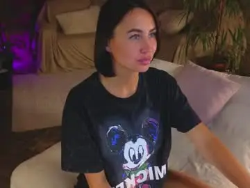 Lilu5107  live sex cam