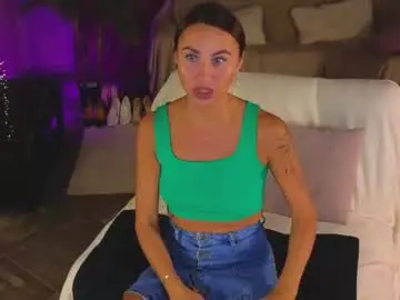 Lilu5107  live sex cam