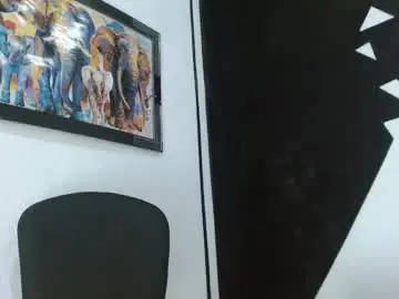 Luna_sexy02  live sex cam