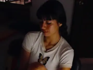 Meg4nmiau  live sex cam