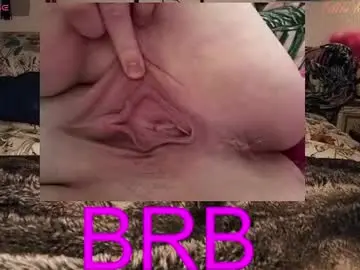 Milkedmilf  live sex cam