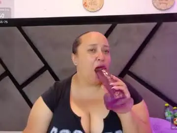 Natasha2603  live sex cam