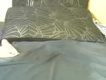 Rosebrit  live sex cam