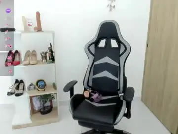 Angeliqueshot  live sex cam