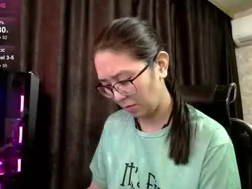 Brightssmiles  live sex cam