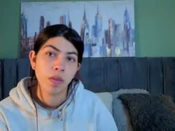 Cassie_bloom  live sex cam