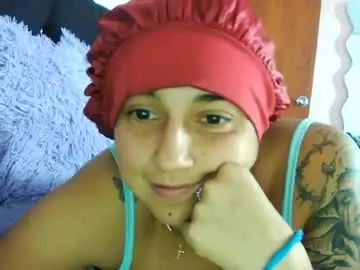 Dulce7710  live sex cam