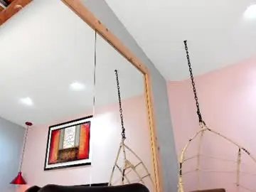 Ebbafernandez1_  live sex cam