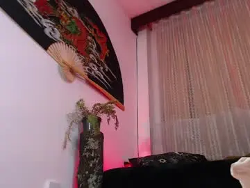 Elly_uwuw  live sex cam