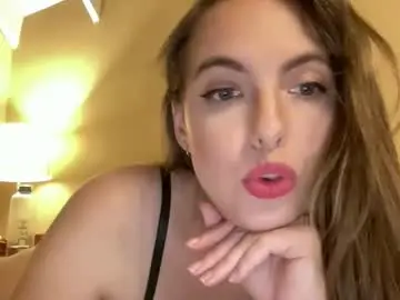 Hairyselina  live sex cam