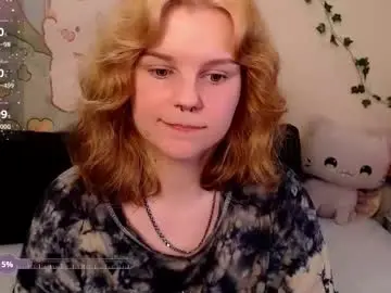 Komorebbi  live sex cam