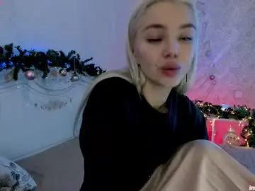 Lillimooore  live sex cam