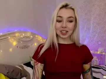Lillimooore  live sex cam