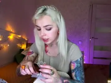 Lillimooore  live sex cam