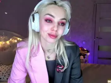 Lillimooore  live sex cam