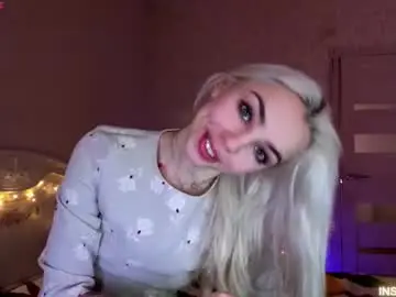 Lillimooore  live sex cam
