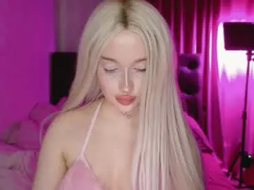 Lolykari  live sex cam