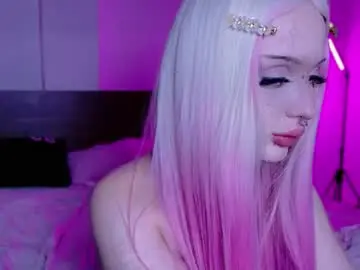Lolykari  live sex cam