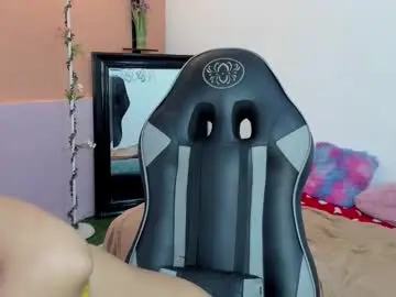 Miss_akemi  live sex cam