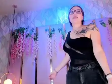 Nickybunny12  live sex cam