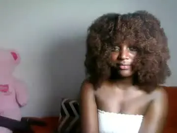 Petite_asshley1  live sex cam