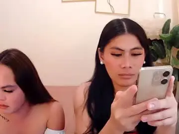 Pussiekat18  live sex cam
