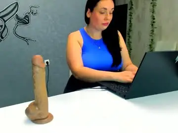 Spoiled_lilit  live sex cam