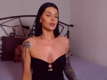 Yvonneeverlee  live sex cam