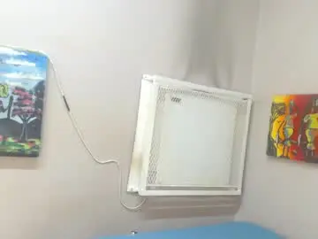 Amazingshazz  live sex cam