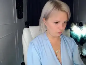 Emmmam  live sex cam