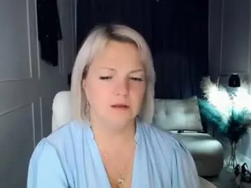 Emmmam  live sex cam
