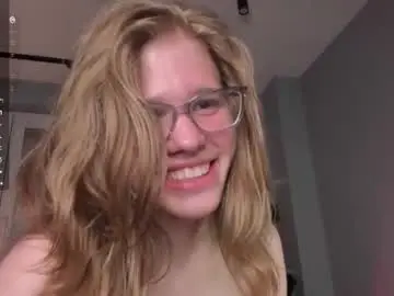 Jenniferrakow  live sex cam
