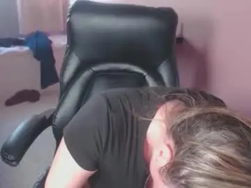 Mandybabyxxx  live sex cam