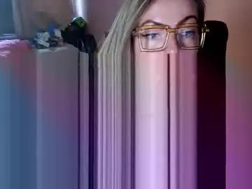 Mandybabyxxx  live sex cam