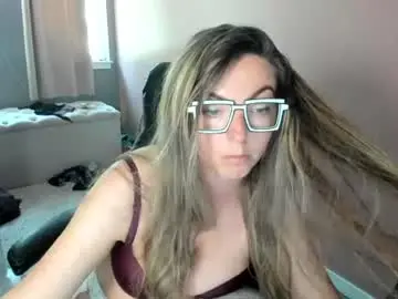 Mandybabyxxx  live sex cam