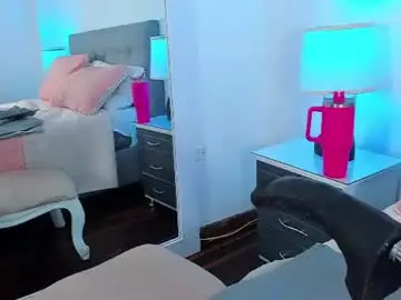 Samantha__vega  live sex cam