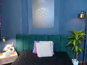 Scarlet_edwars  live sex cam